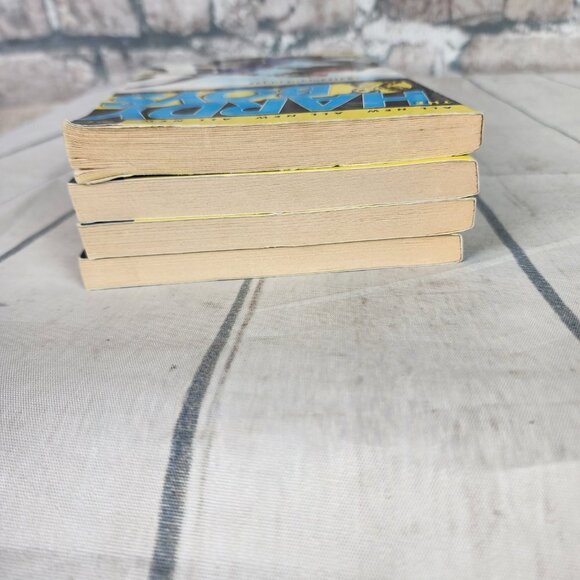 The Hardy Boys Undercover Brothers Paperback Lot of 4 Books Mysteries Youth - Picture 4 of 6